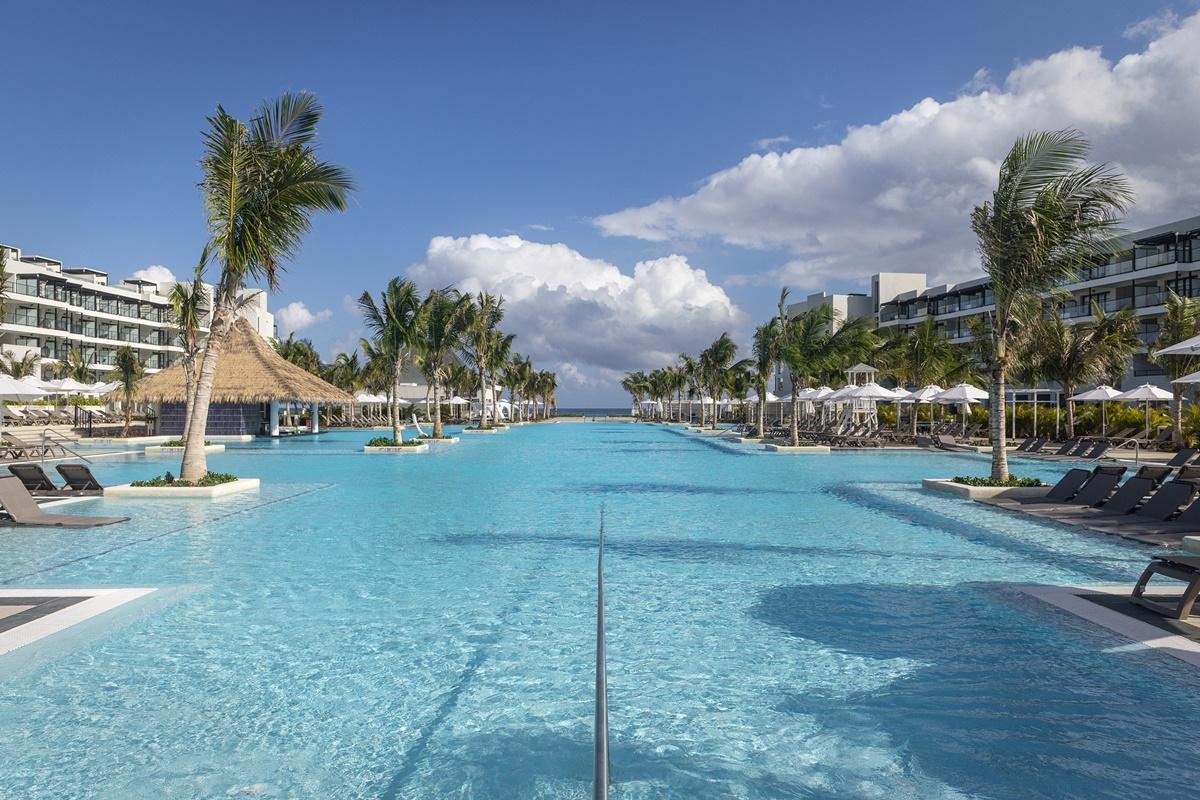 Ocean Eden Bay (Adults Only) Ξενοδοχείο Spring Rises Εξωτερικό φωτογραφία The Grand at Moon Palace