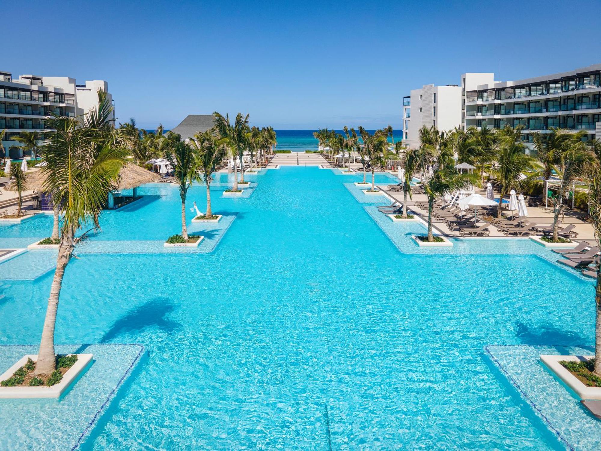 Ocean Eden Bay (Adults Only) Ξενοδοχείο Spring Rises Εξωτερικό φωτογραφία The Grand at Moon Palace