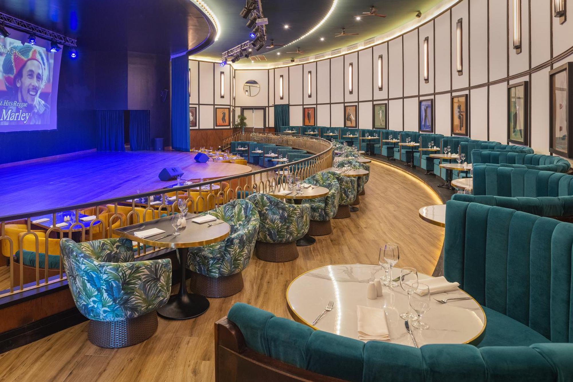 Ocean Eden Bay (Adults Only) Ξενοδοχείο Spring Rises Εξωτερικό φωτογραφία The interior of the restaurant